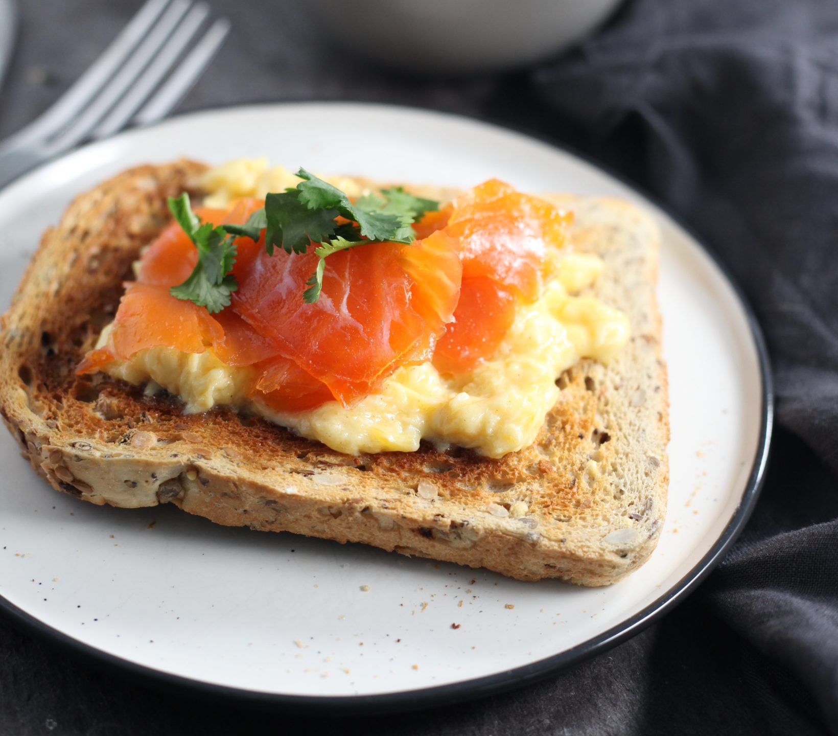Roerei met zalm